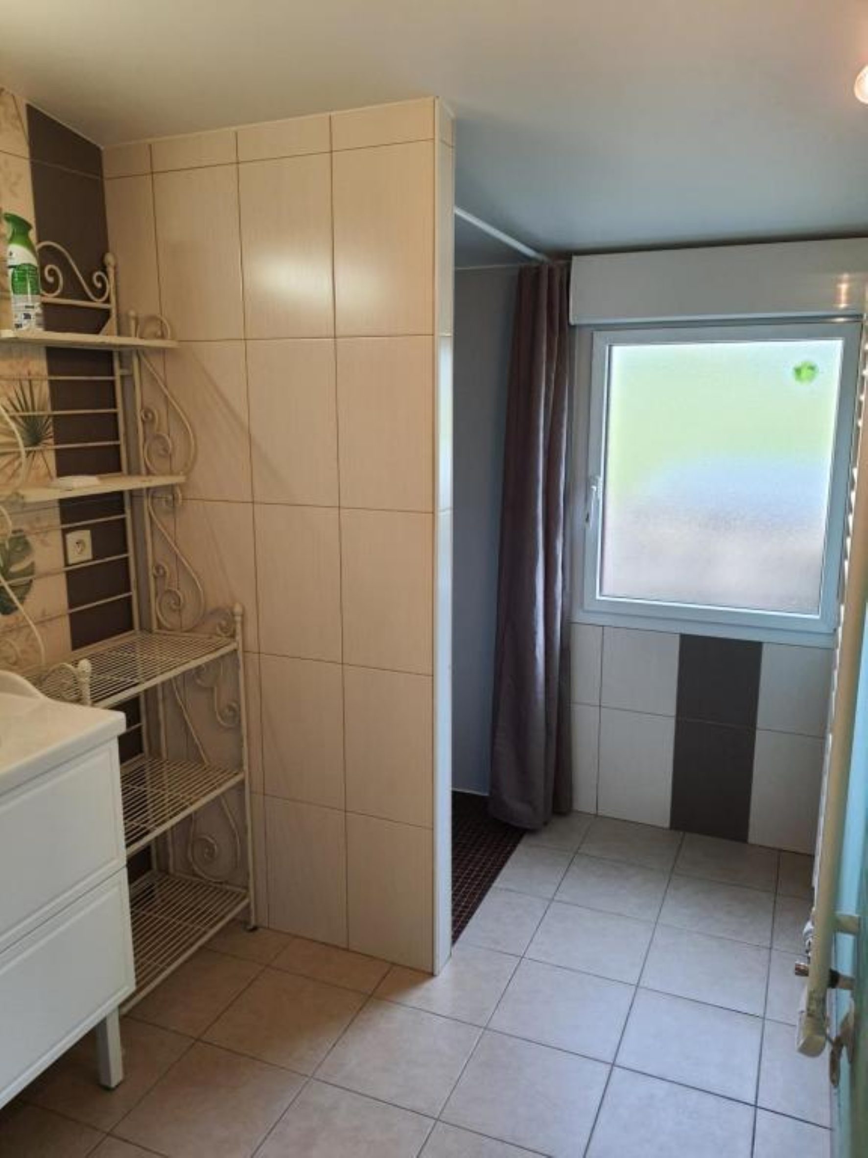 Chambre La Jonquille – vue 11